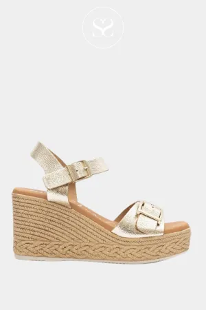 OH MY SANDALS 5726 - GOLD LEATHER BUCKLE WEDGE SANDALS