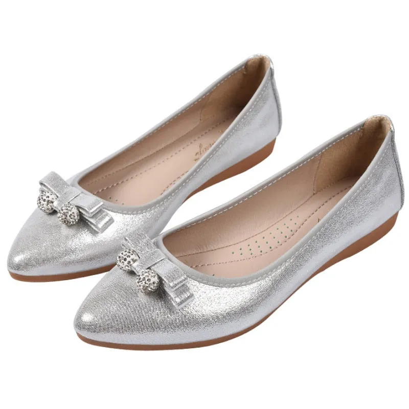 vanccy  Round Head Soft Bottom Shallow Mouth Mother Shoes Flat